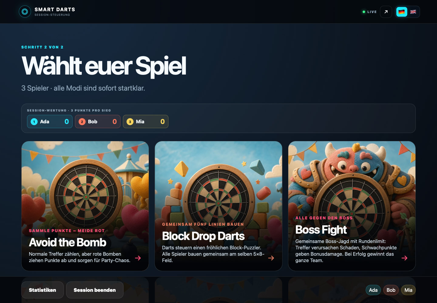 Grafische Spielauswahl für drei Spieler mit großen Moduskarten.
